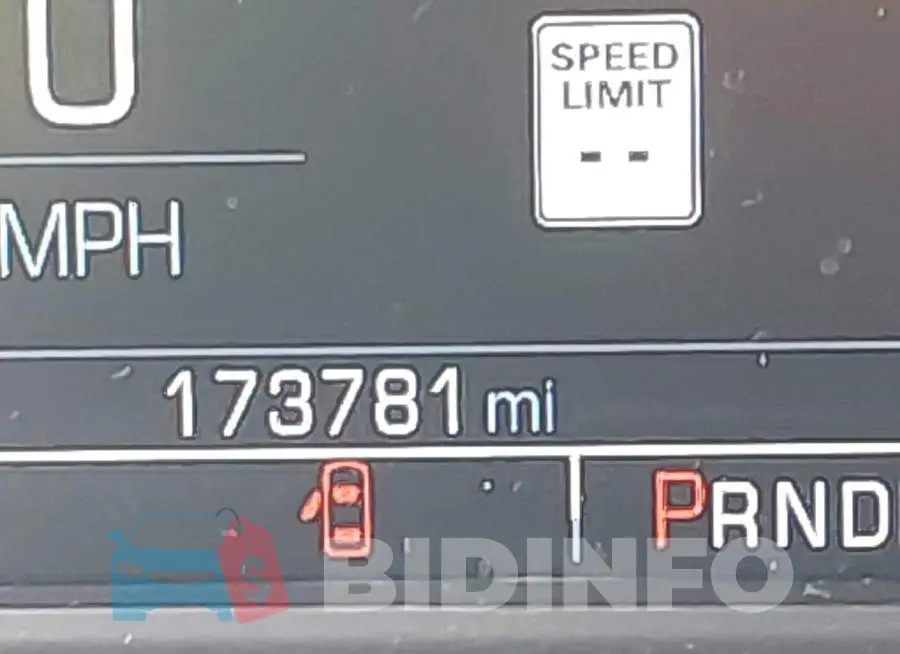 1GNSKJKC8HR175708 Photo# 15