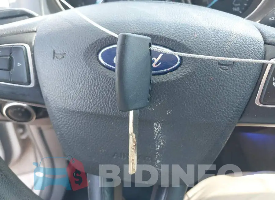 1FADP3E2XGL310552 Photo# 11