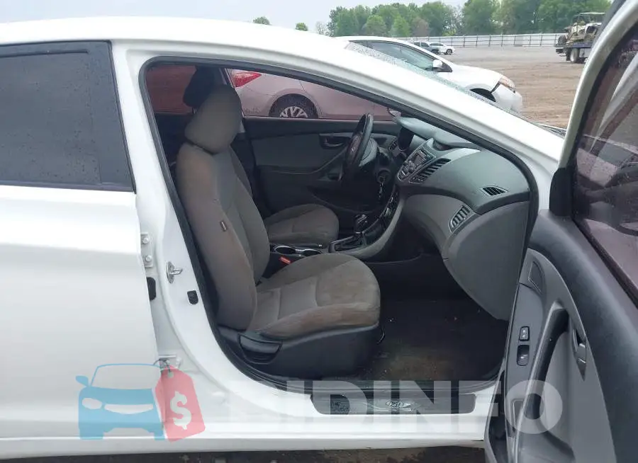 5NPDH4AE8GH783237 Photo# 5