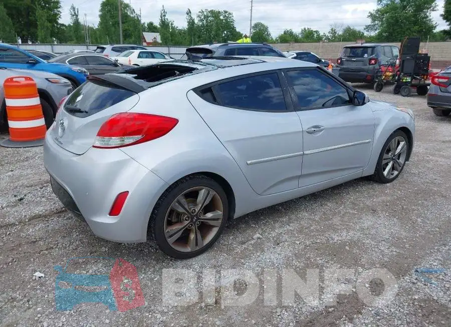 KMHTC6AD1GU258325 Photo# 4