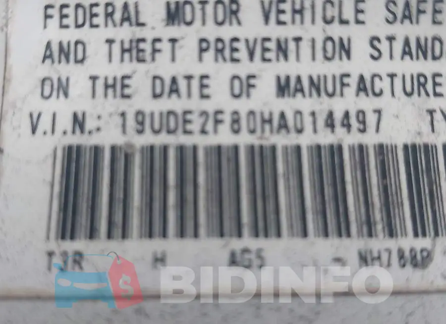19UDE2F80HA014497 Photo# 9