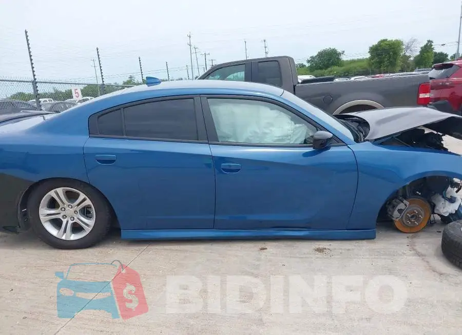 2C3CDXBG4PH698028 Photo# 14