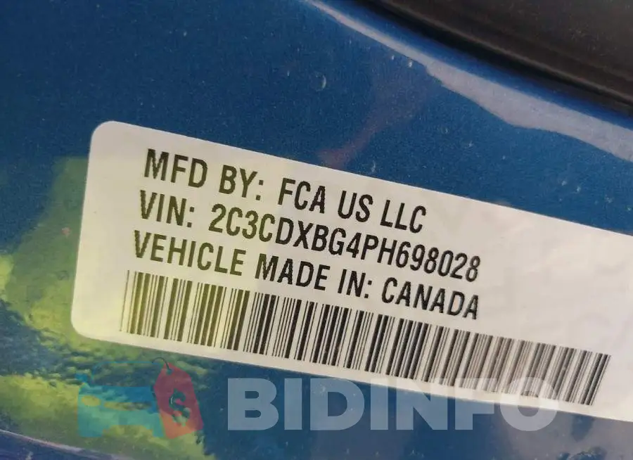 2C3CDXBG4PH698028 Photo# 9