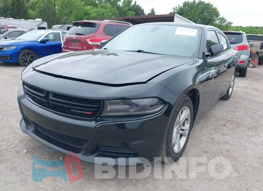 2C3CDXBGXJH272898 Photo# 2