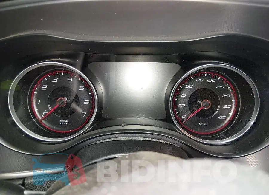 2C3CDXGJ7PH673418 Photo# 7