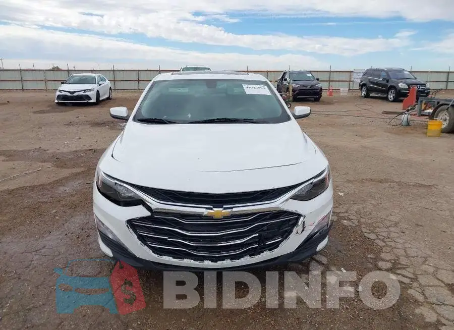 1G1ZD5ST4NF129209 Photo# 12