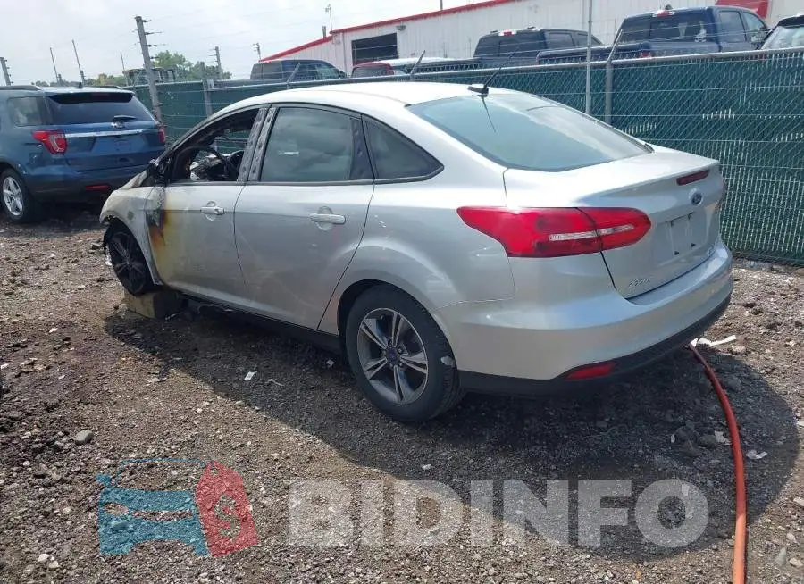 1FADP3FE4JL246086 Photo# 3