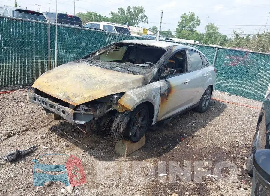 1FADP3FE4JL246086 Photo# 2