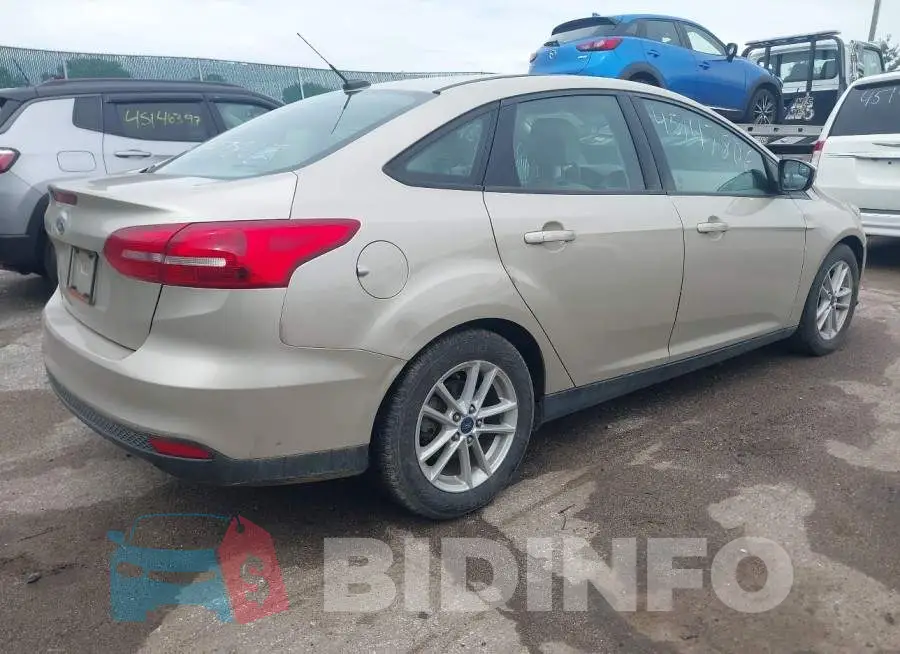 1FADP3FE8JL245930 Photo# 4