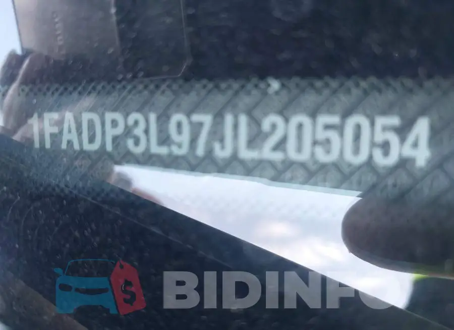 1FADP3L97JL205054 Photo# 9