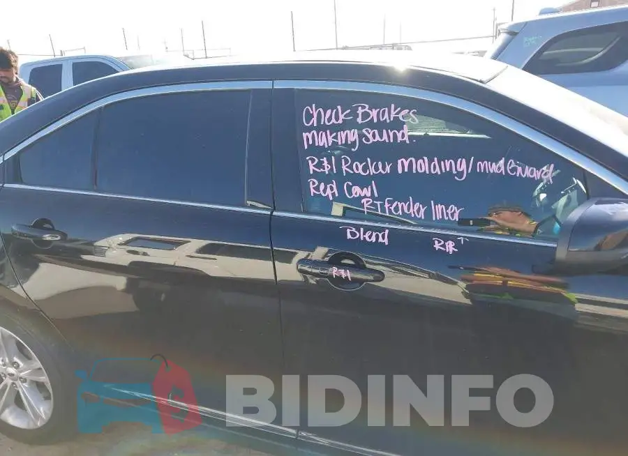 1FAHP2E80GG118856 Photo# 13