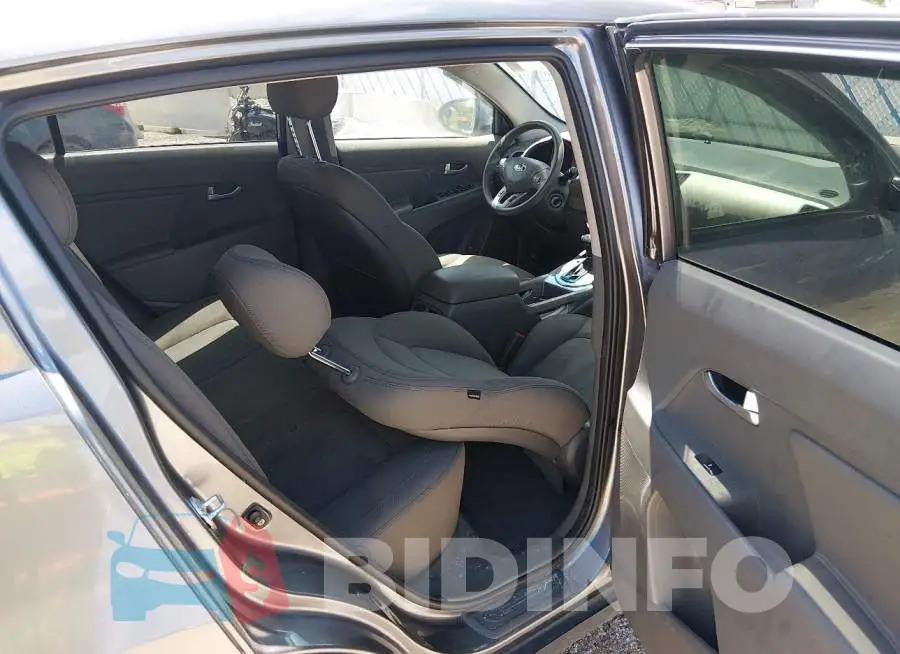 KNDPBCAC0G7877561 Photo# 8