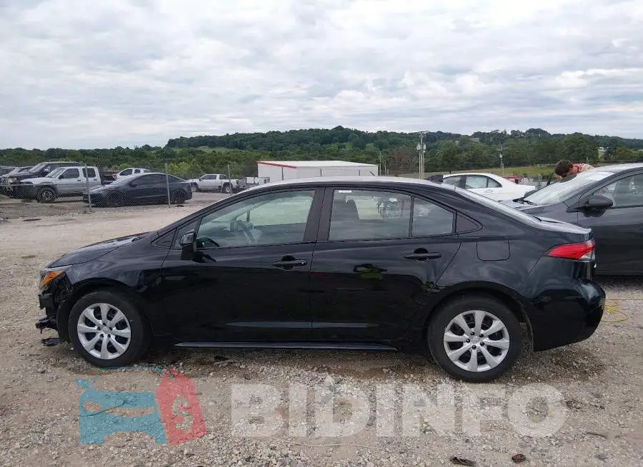 5YFB4MDE1RP152785 Photo# 15
