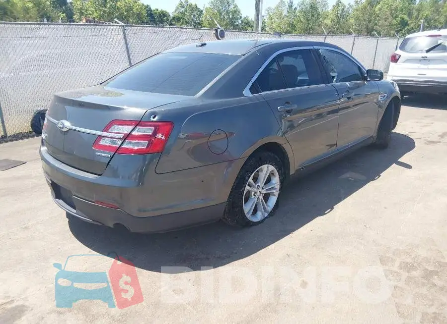 1FAHP2D89JG109212 Photo# 4