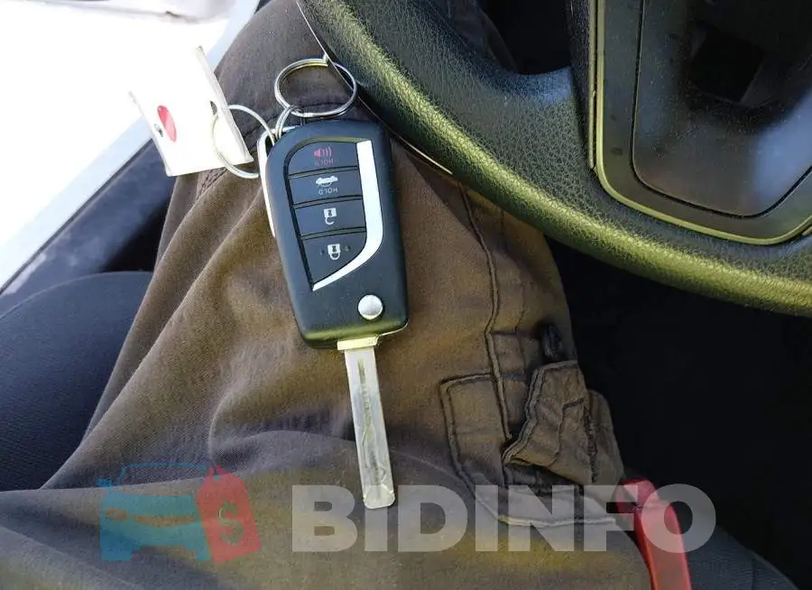 5YFB4MDE9RP151531 Photo# 11