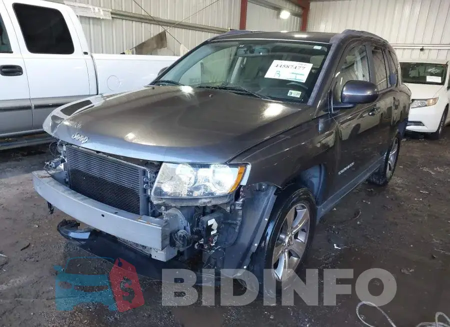 1C4NJDEBXGD802448 Photo# 2