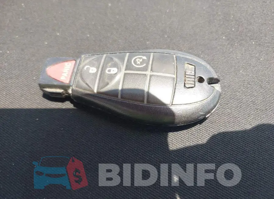 1C4PJLCB2JD615797 Photo# 11