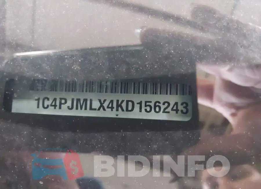 1C4PJMLX4KD156243 Photo# 9