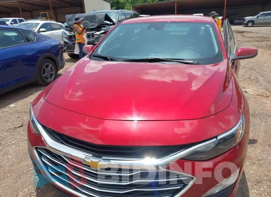 1G1ZD5ST2SF147512 Photo# 6