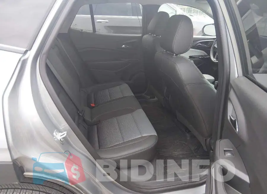 KL77LHE24RC172703 Photo# 8