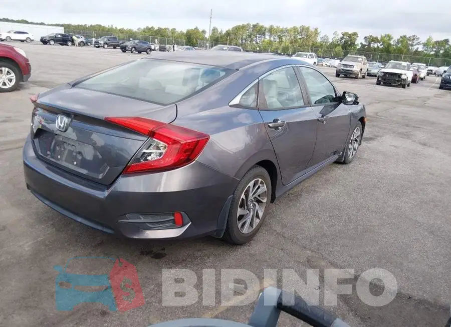 19XFC2F76GE002273 Photo# 4