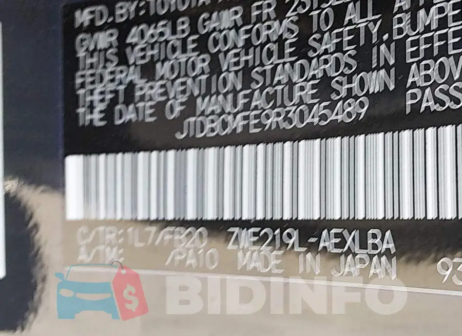 JTDBCMFE9R3045489 Photo# 9