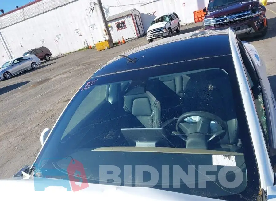 5YJ3E1EB9PF676974 Photo# 18