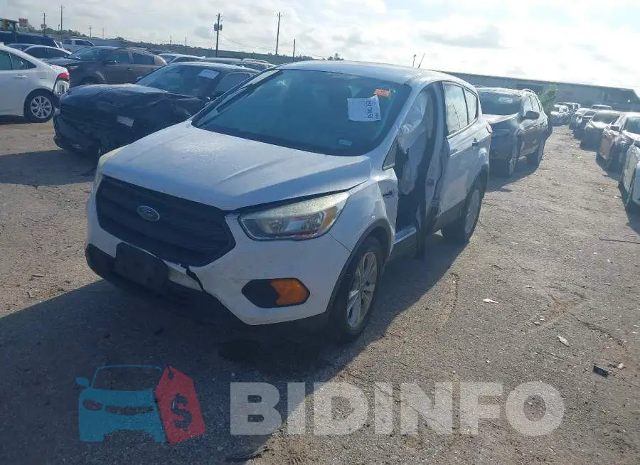 1FMCU0F77HUE94587 Photo# 2