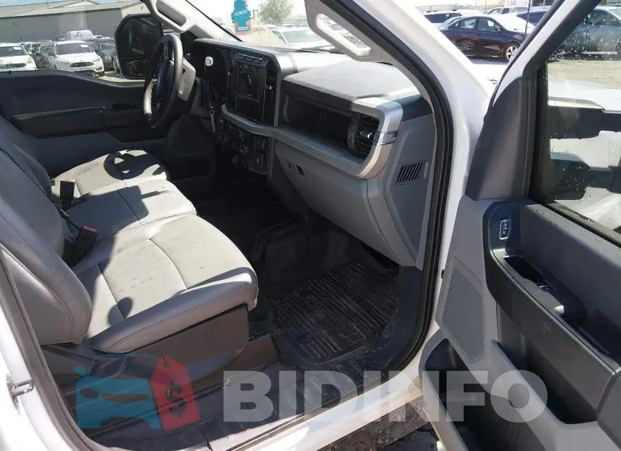 1FT8W3DT2PED82603 Photo# 5