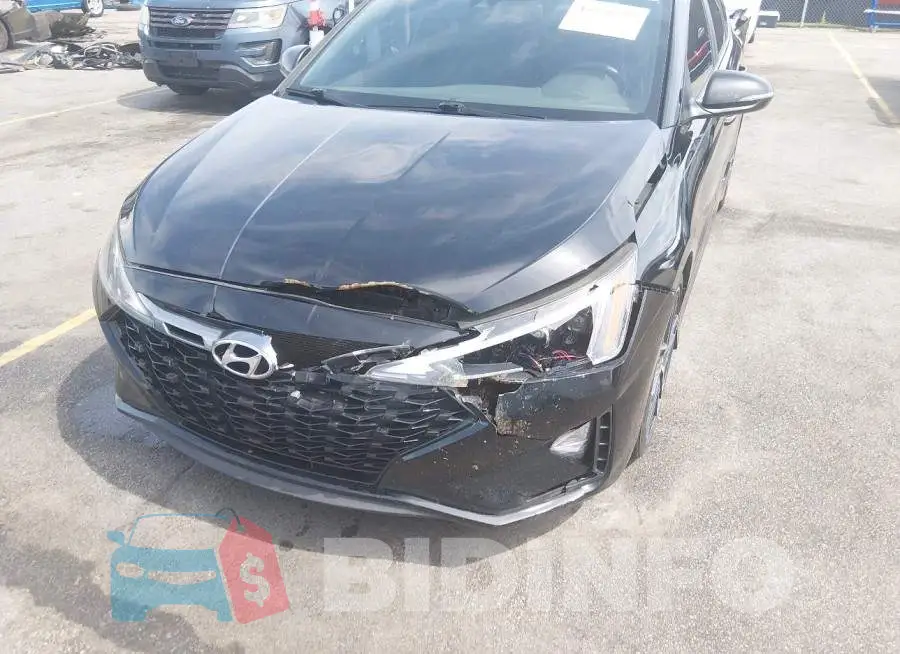KMHD04LB7LU020678 Photo# 6