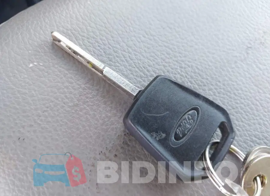 1FTMF1CB4JKF29833 Photo# 11