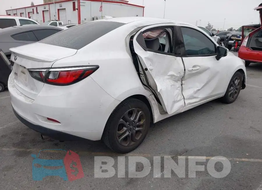3MYDLBYV4KY509989 Photo# 4