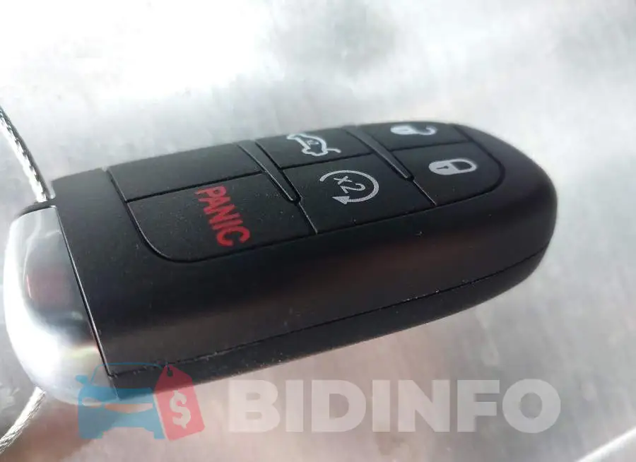 2C3CDXBGXKH732689 Photo# 11
