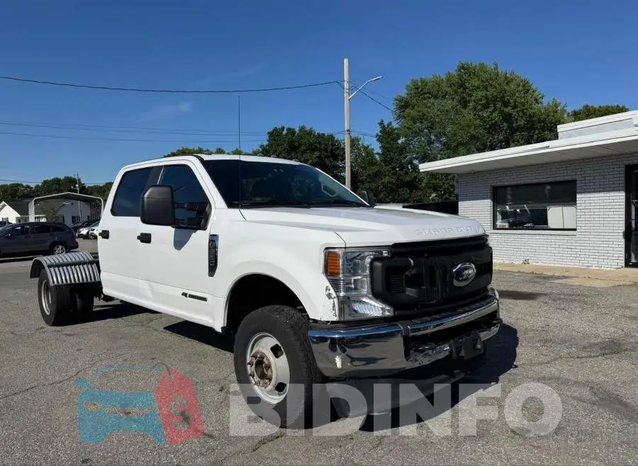 1FD8W3HTXMEC75168 Photo# 1