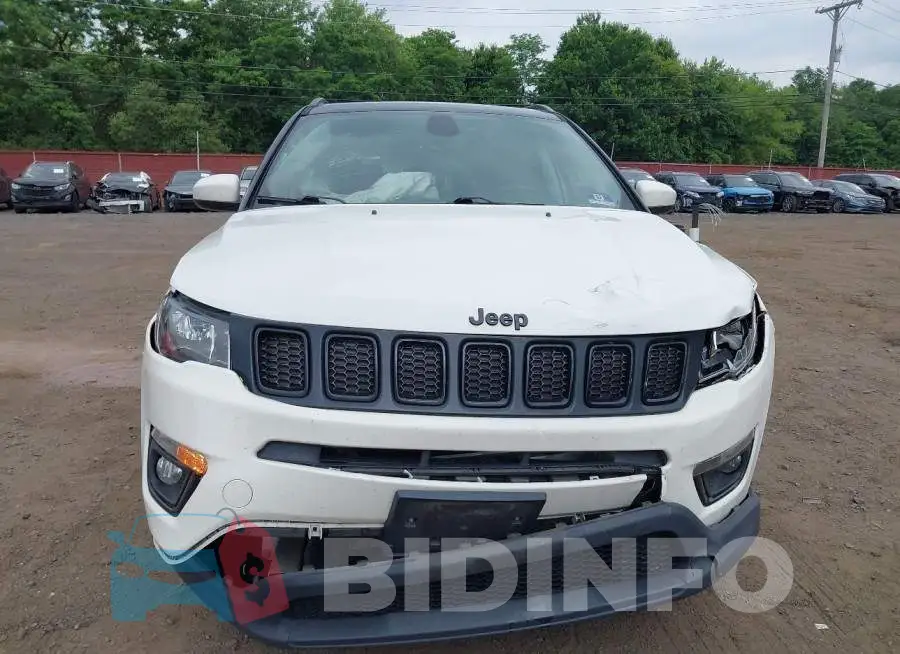 3C4NJDBB8LT129877 Photo# 12
