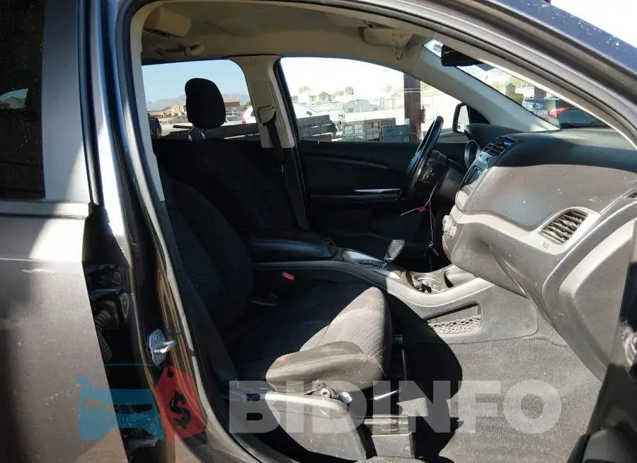 3C4PDCAB8LT237766 Photo# 5