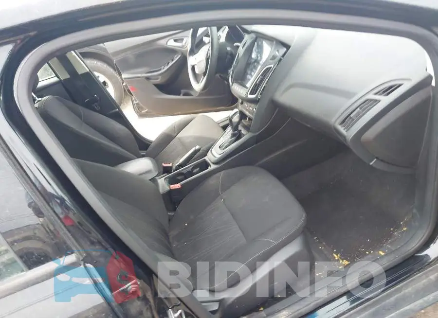 1FADP3F26GL250736 Photo# 5