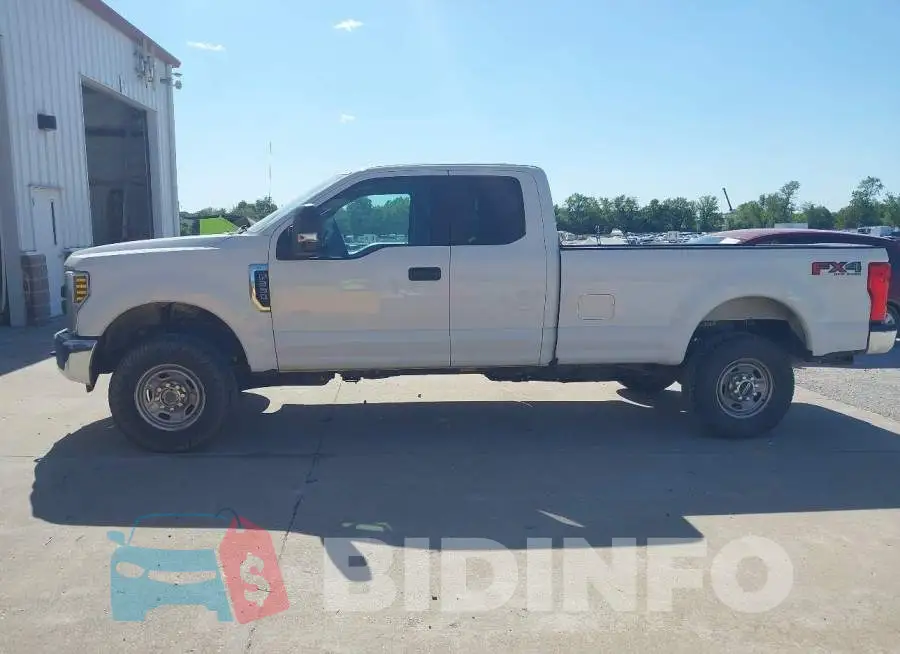 1FT7X2B63KEF41251 Photo# 15