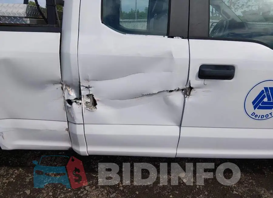 1FTFX1EFXHFB23676 Photo# 6