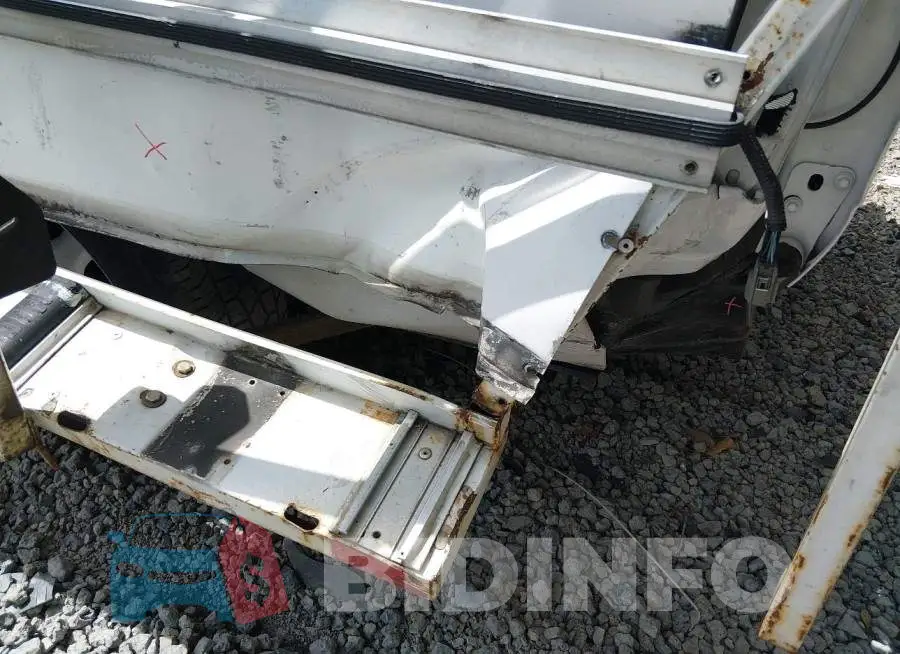 1FTMF1CB2JKC01603 Photo# 19