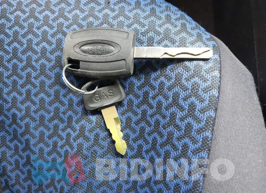 3FADP4EJ8JM127945 Photo# 11