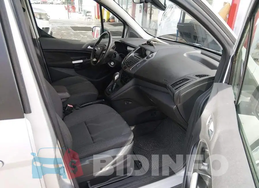 NM0AE8F72H1324482 Photo# 5