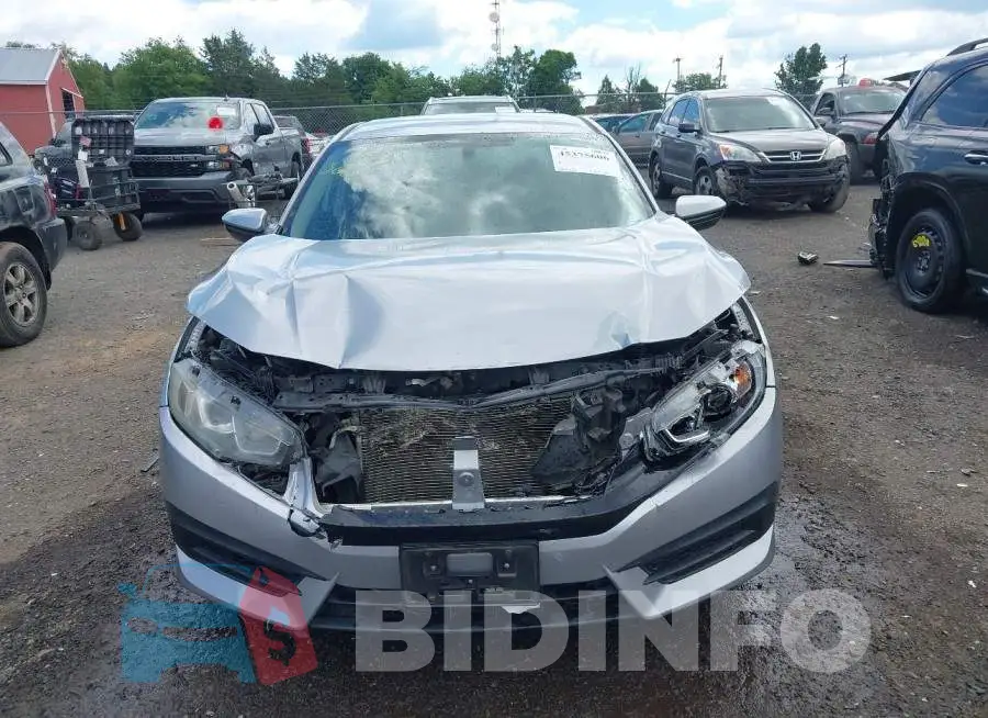 19XFC2F57HE068573 Photo# 6
