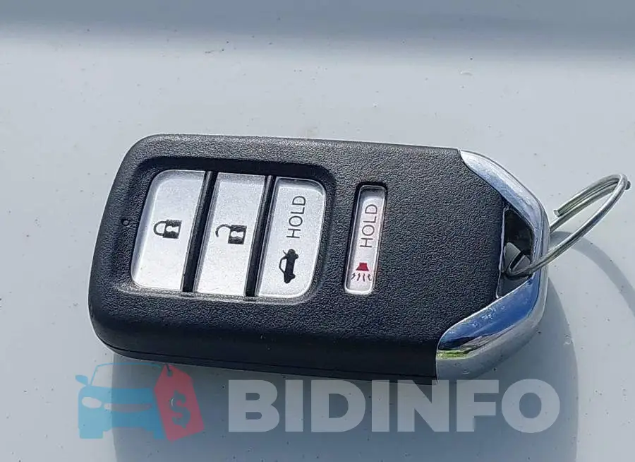 1HGCV1F3XMA110447 Photo# 11