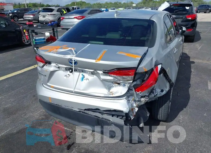 JTDBCMFE1R3042425 Photo# 6
