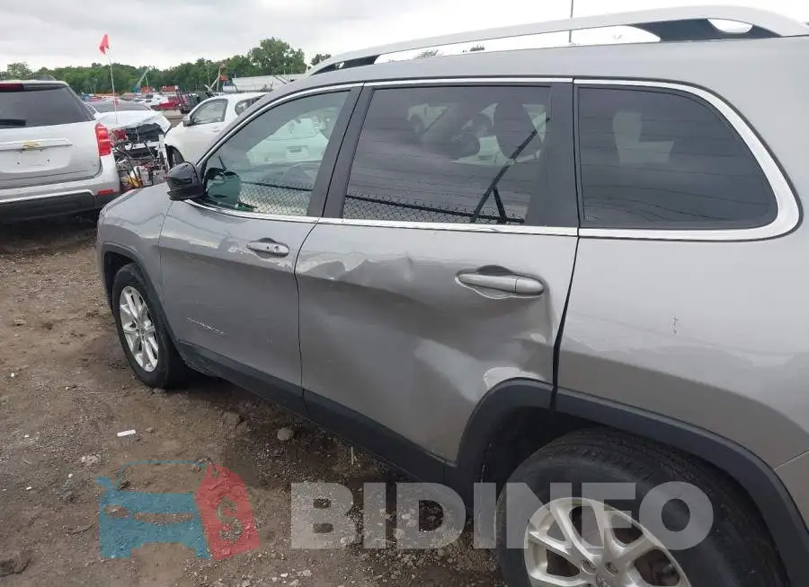 1C4PJLCS8GW171497 Photo# 6