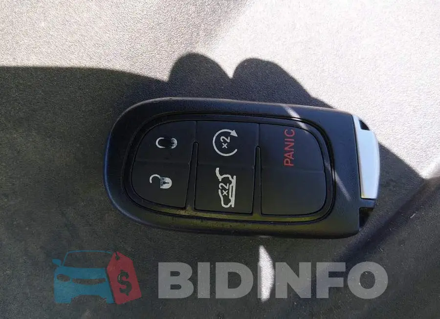 1C4PJLLB8KD416707 Photo# 11