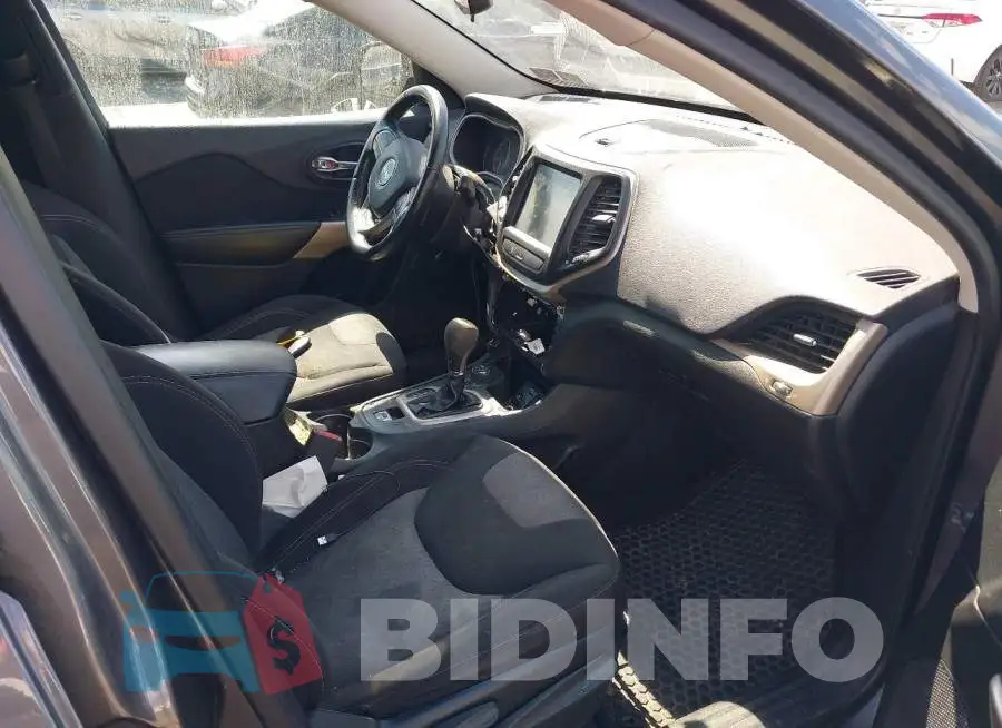 1C4PJMCB8JD586571 Photo# 5