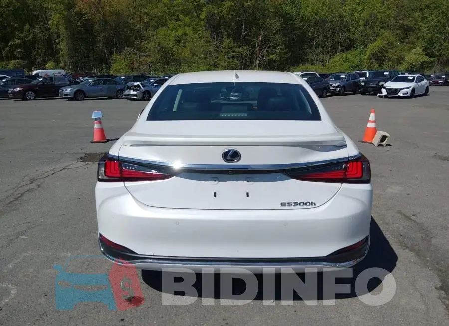 58AE21B16LU008276 Photo# 16