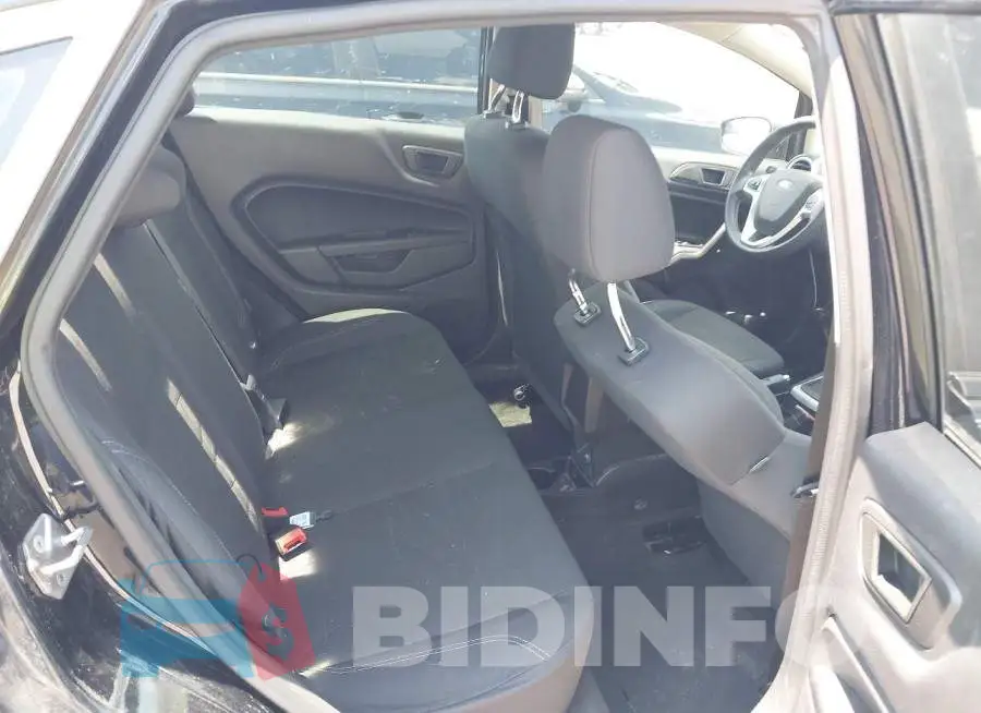 3FADP4BJXJM100377 Photo# 8